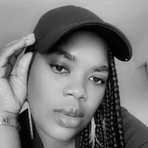 Meet your Posher, Hadja